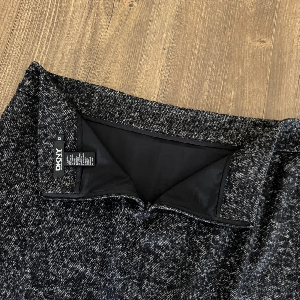 DKNY Tweed Mini Skirt Womens 12 Grey Wool Blend A-Line Academia Goth Luxury